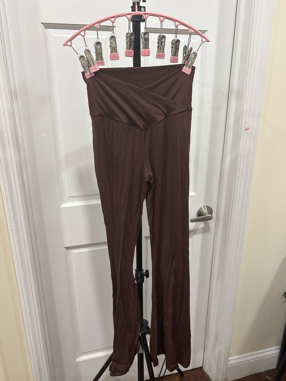 Aerie Brown Crossover Flare Leggings